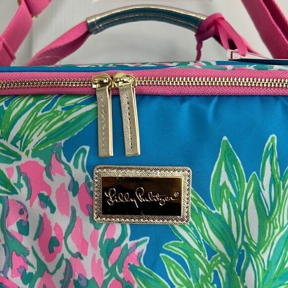 Lilly Pulitzer Cooler with Wine Carrier - Picture 4 of 14